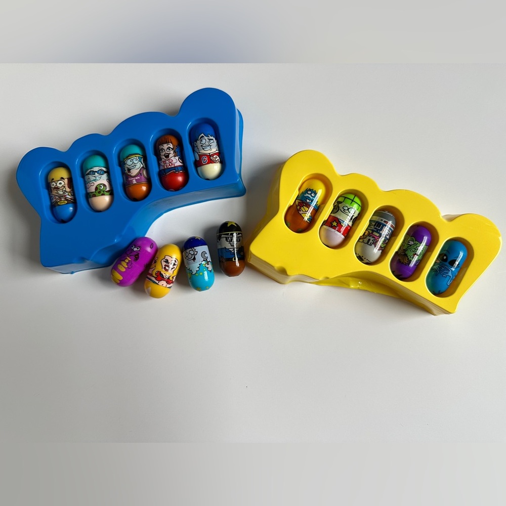 Lot of 14 Mighty Beanz Moose  - assorted characters